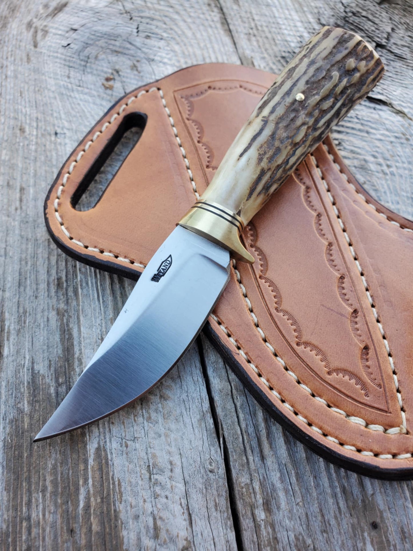 Stag Skinner
